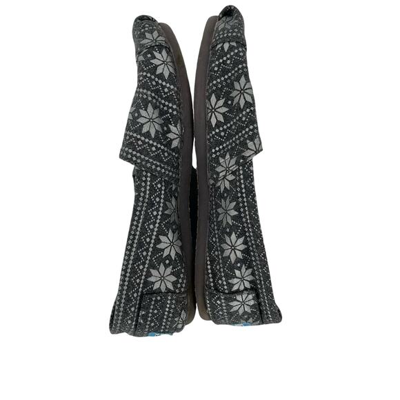 Toms Snowflake Poinsetta Grey Limited Edition Holiday Women's Size 8 - Picture 7 of 9